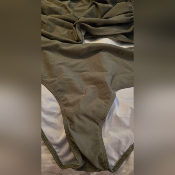 SOLD SUUKSESS Halter Tankini Bathingsuit #413 - Picture 12 of 15